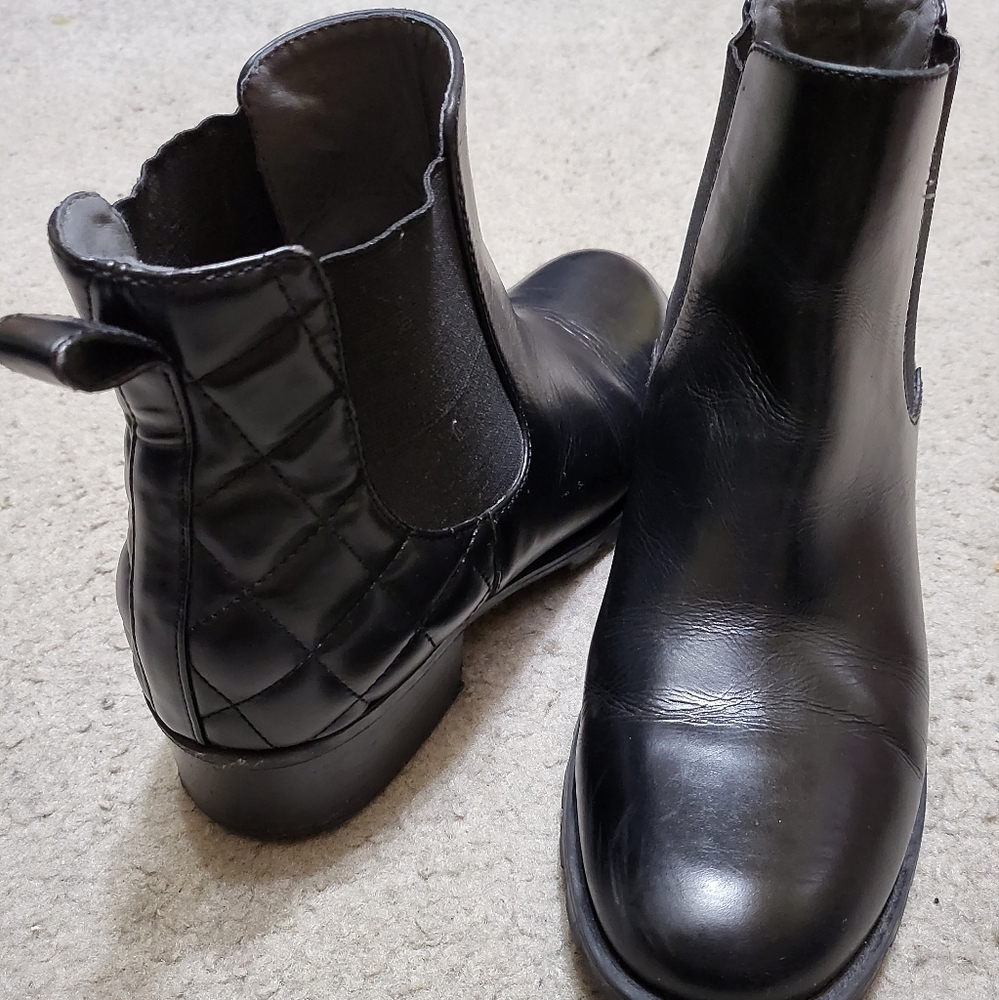 Adrienne Vittadini Leather Chelsea Boot